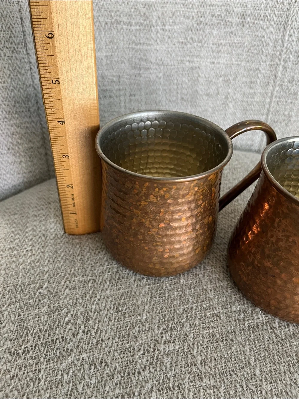 2 Williams Sonoma hammered copper patina handle mugs moscow mule